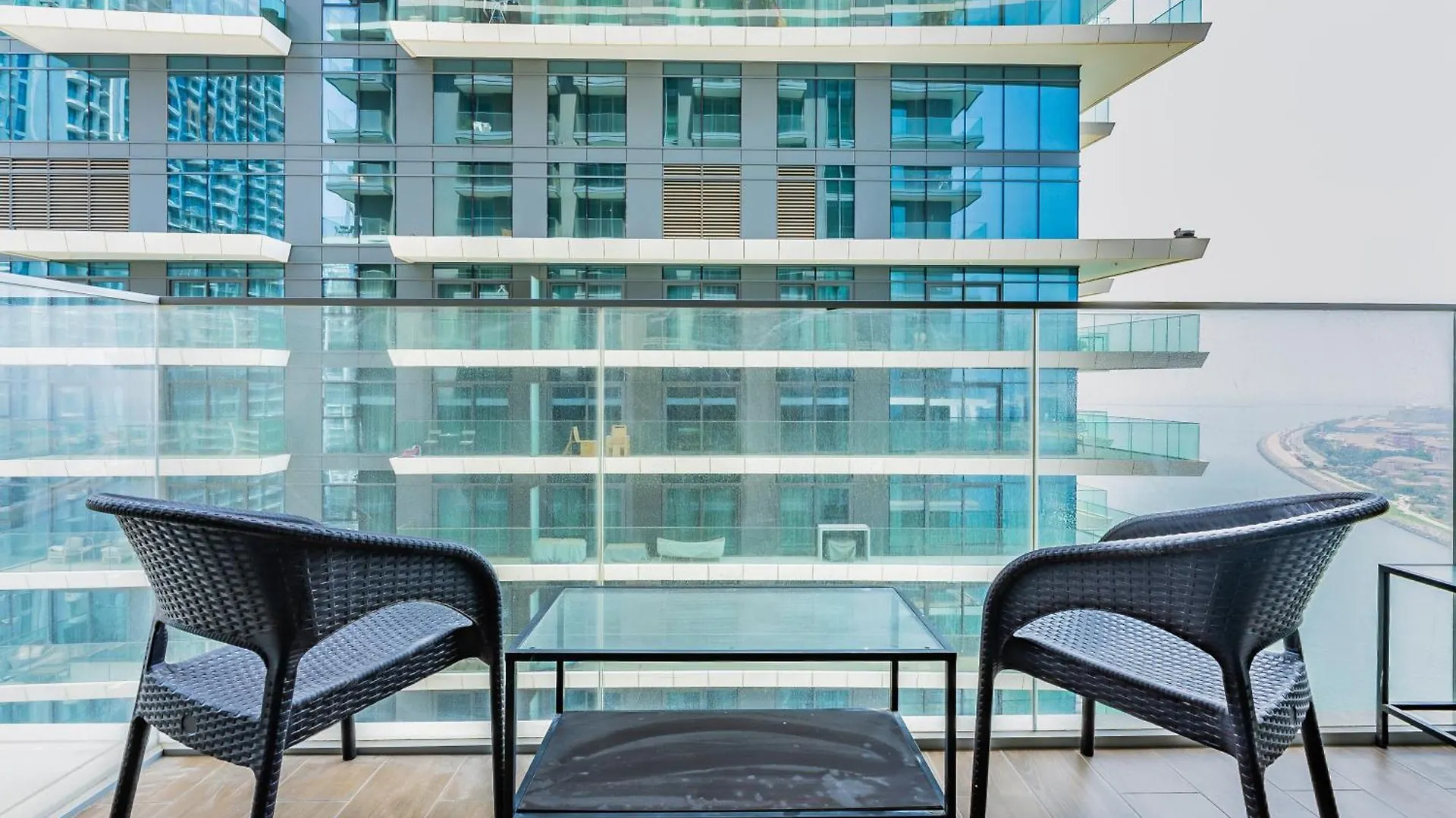 Seabreeze Escape-Serene 2Br -Private Beach Access Dubai United Arab Emirates